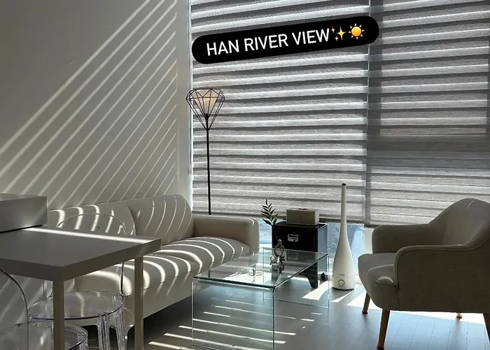 Open3-hongik Hapjeong Station 2 Minutes-luxury Style-panoramic River View-queen Bed For 2 People-comfortable Sofa Interior * Сеул